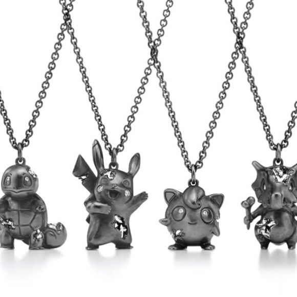 Tiffany & Co Jigglypuff Pokémon Pendant in Oxidized Silver with Diamonds - Picture 8 of 12